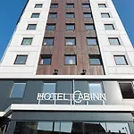 瓦埃勒卡本酒店