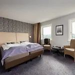 Hotel Cabinn Vejle Вайле