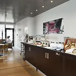 瓦埃勒卡本酒店 酒店