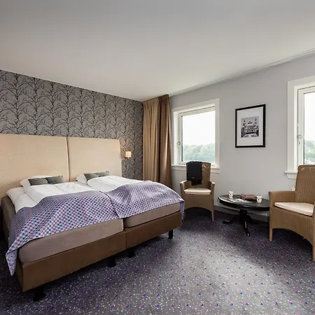 Hotel Cabinn Vejle 바일레