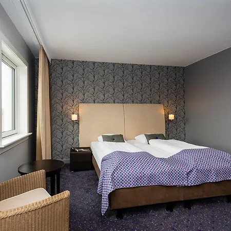 Hotel Cabinn Vejle 호텔 2*