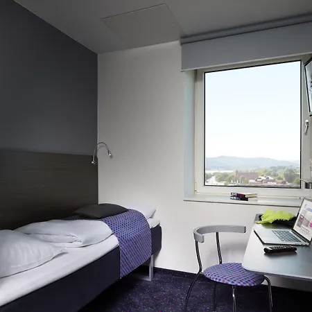 호텔 Hotel Cabinn Vejle